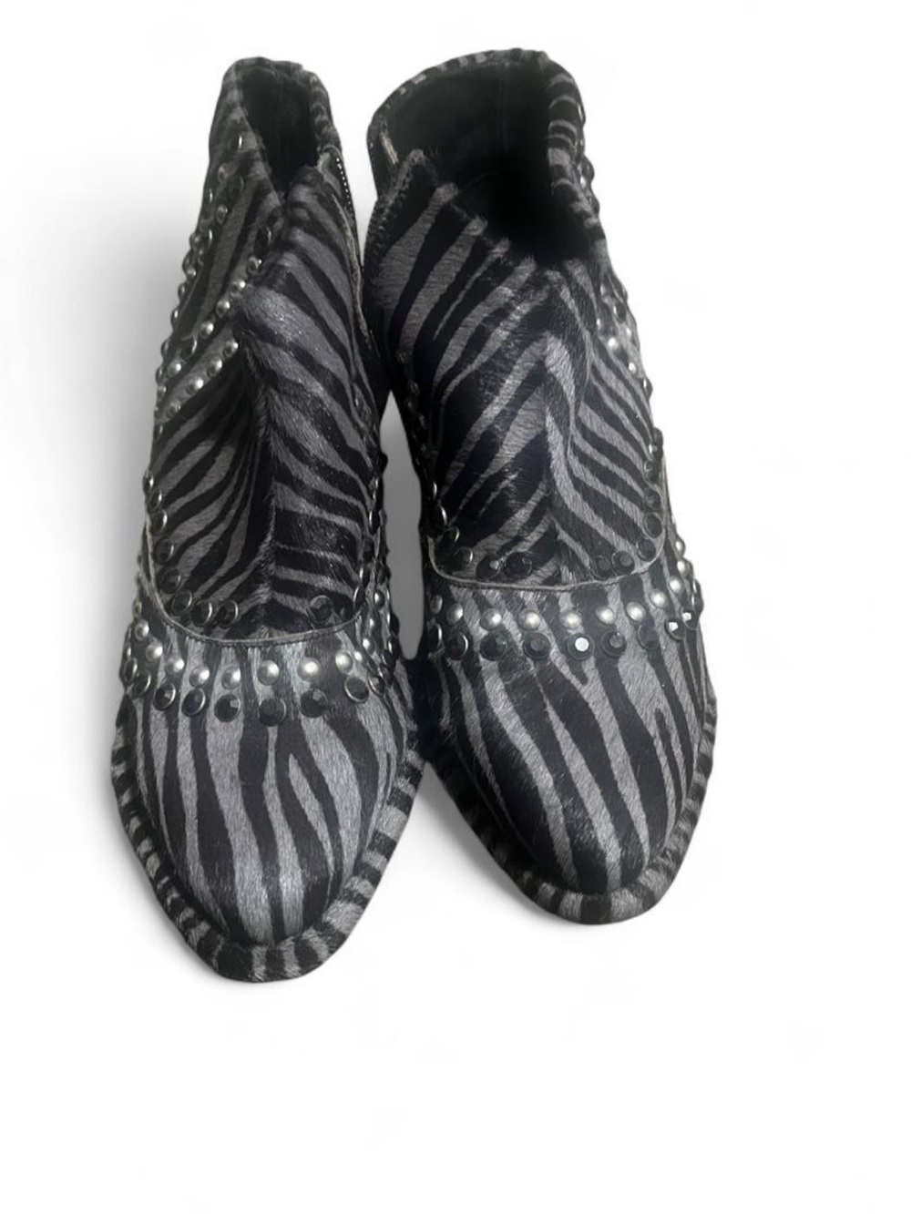 Studded Zebra-Print Women's Flats - Black & Gray